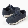 Dual-fabric trainers with non-slip sole for baby boys, dark blue