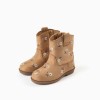 Suedette boots with embroidered flowers for baby girls, camel