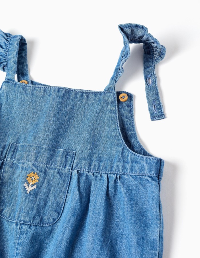 Sleeveless denim jumpsuit with embroidered flower for baby girl, blue