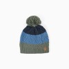 Beanie knitted with pom pom