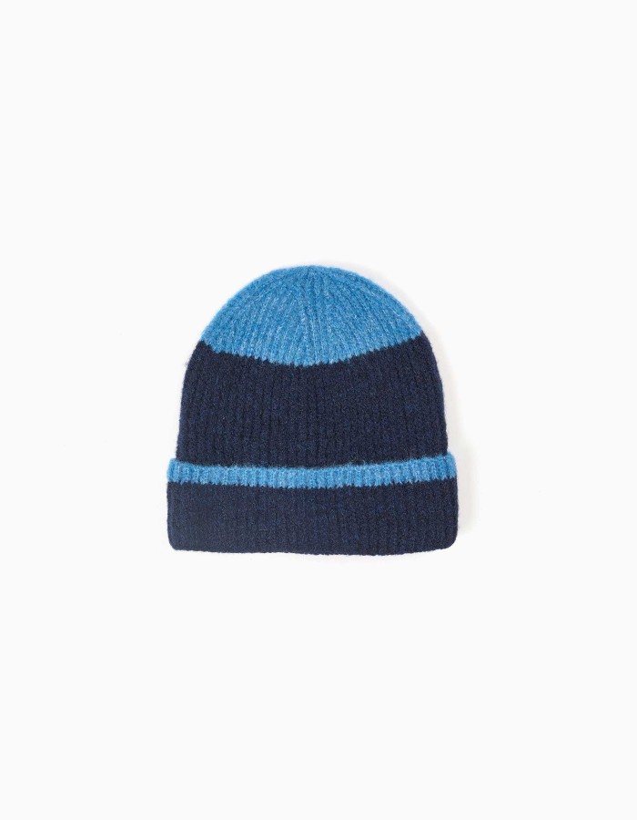 Beanie knitted,mixed