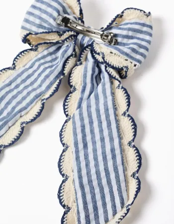 Hair slide with striped bow with crochet trim for girls, blue/white