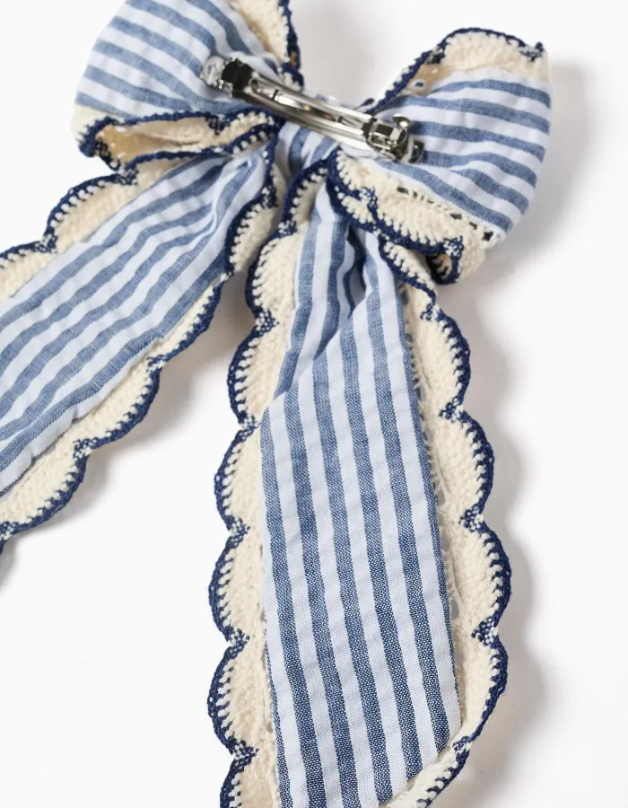 Hair slide with striped bow with crochet trim for girls, blue/white