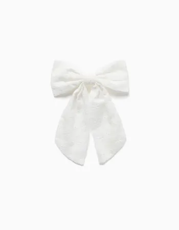 Hair slide with bow in broderie anglaise for babies and girls, white