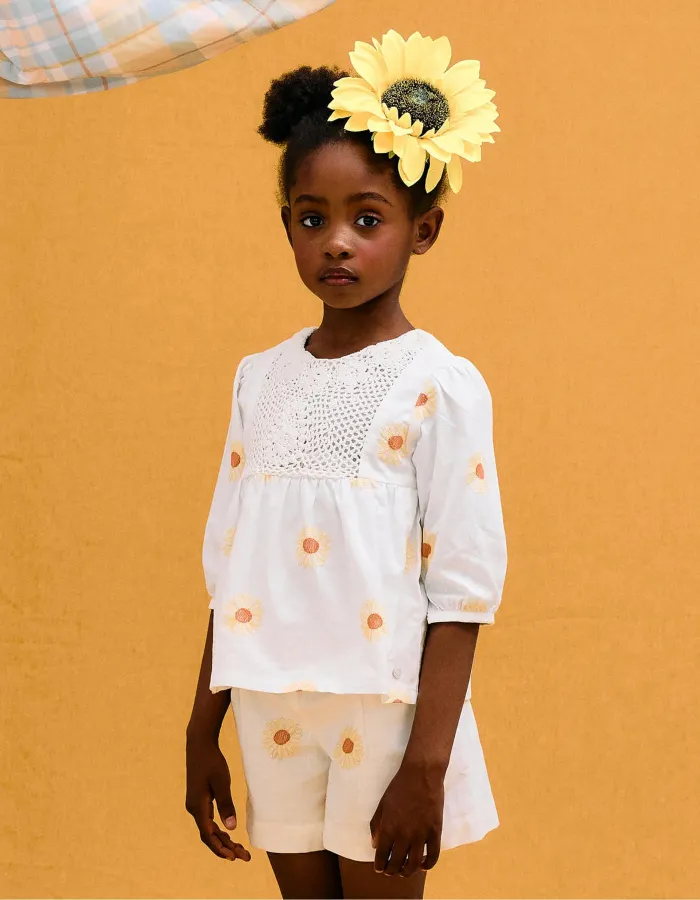 Cotton and Linen Blouse with Flowers and Crochet for Girls, White
