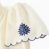 Blouse in cotton and linen with flowers for girls, light beige/blue