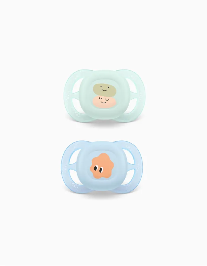 Pack of 2 Philips Avent Ultra Start Deco Soothers for Boys, 0-2M