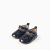 Patent Mary Jane shoes with a touch-fastener for newborn girls, navy blue