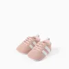 Pre-walker trainers with stripes for newborn girls, light pink/white