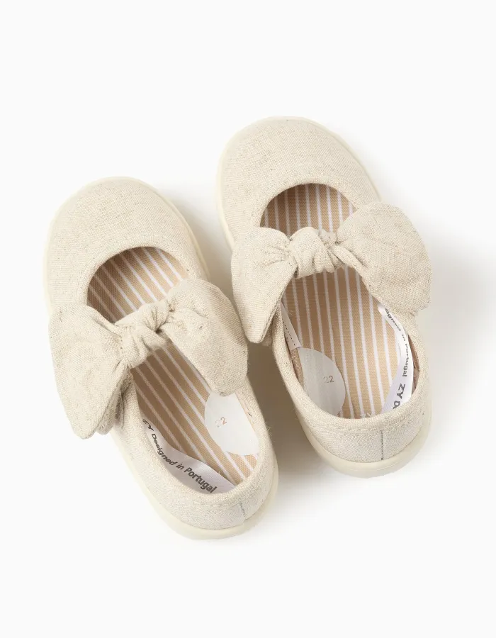 Canvas shoes with flexible sole for baby girls, beige