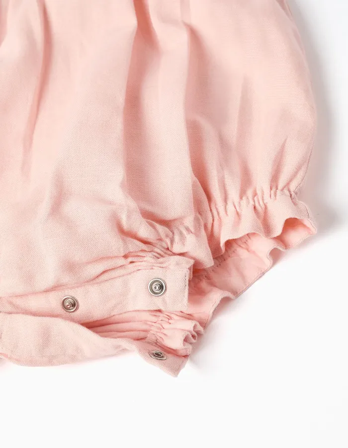 Cotton and linen romper with ruffles B&S for newborn girls, light pink